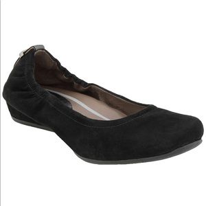 Earthies Suede Leather Flats